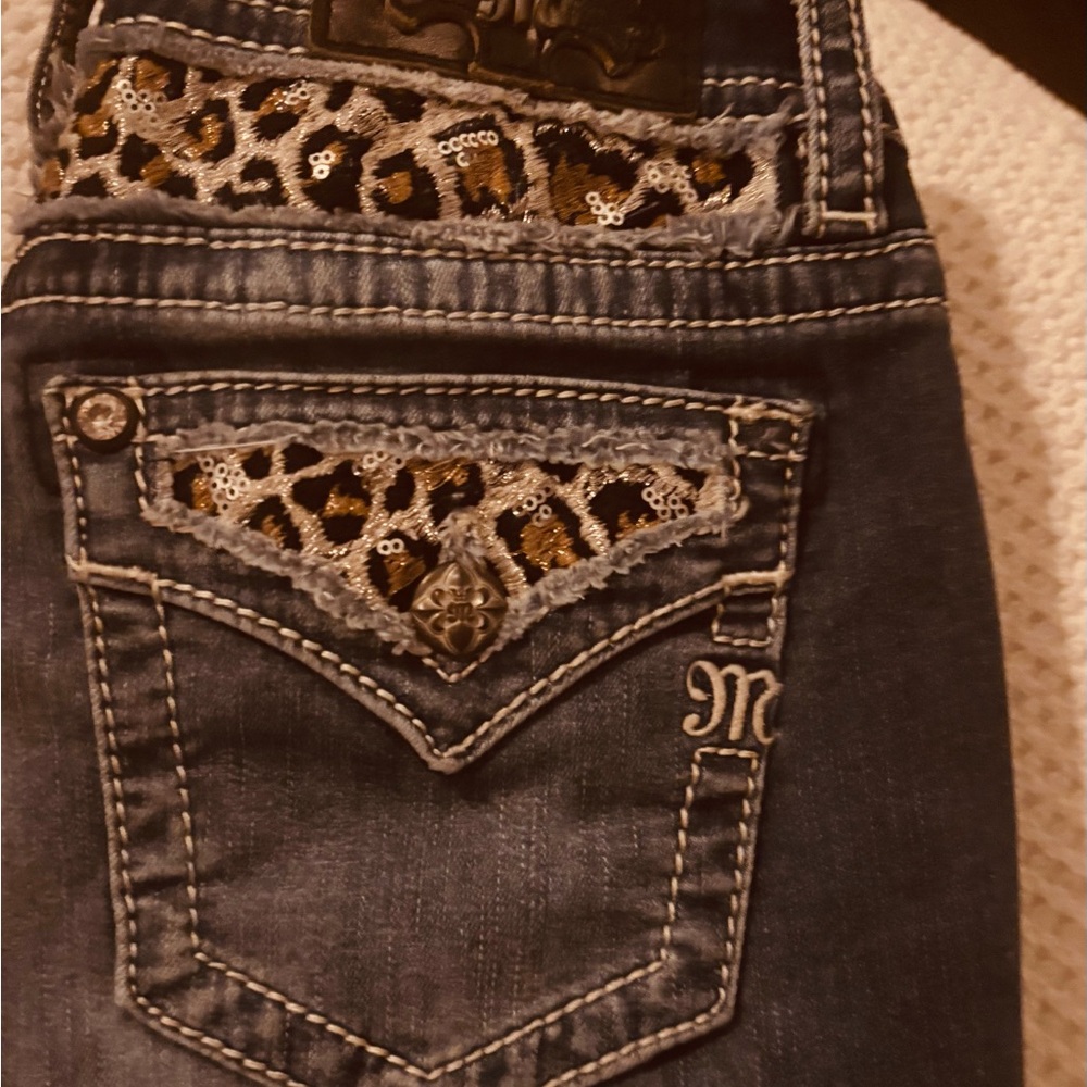 Miss Me Bootcut Jeans with Leopard Sequin Trim Size 28 - Picture 2 of 9